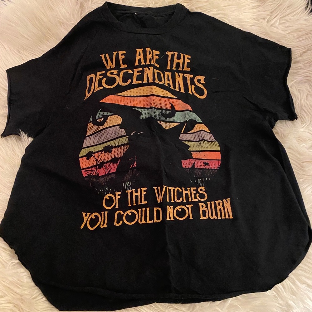 Witches tee